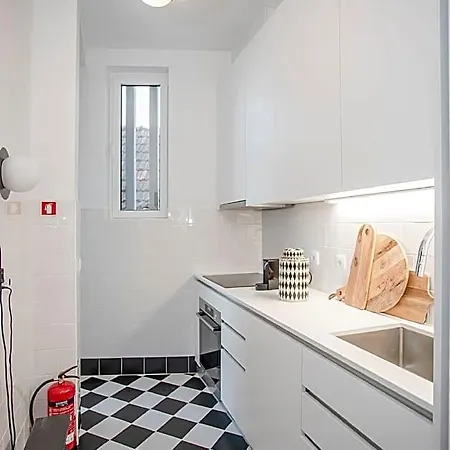 Liiiving In - Art Design Hotel Porto